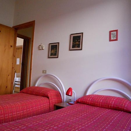 Villa Magnolia Appartamenti Nicotera Exterior foto